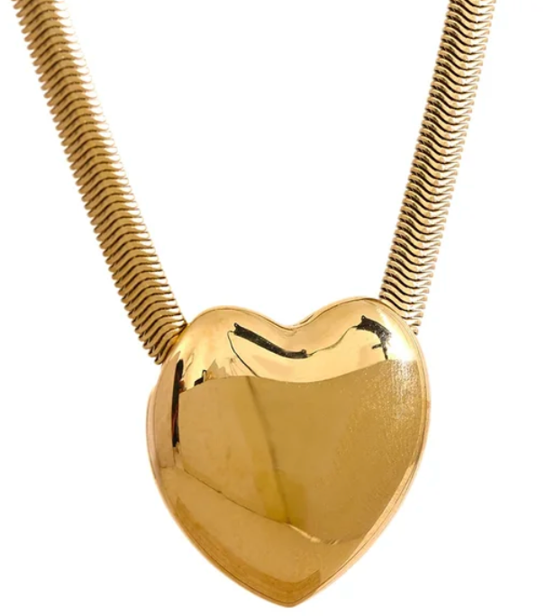 Sleek Heart Necklace Waterproof & Tarnish Free